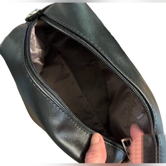 Biker style no name black & silver tote & removable insert. NWOT - Picture 7 of 10